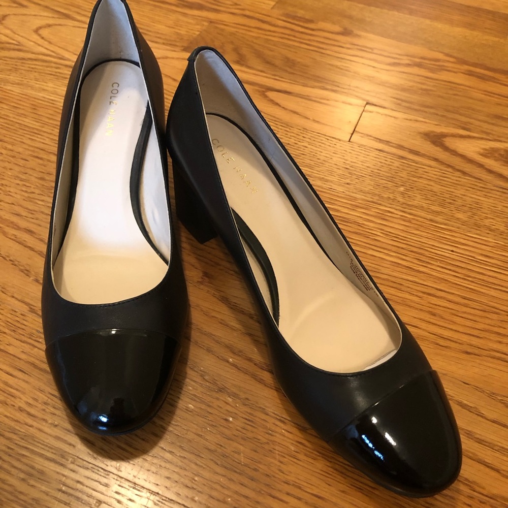 Cole Haan black leather/patent heels